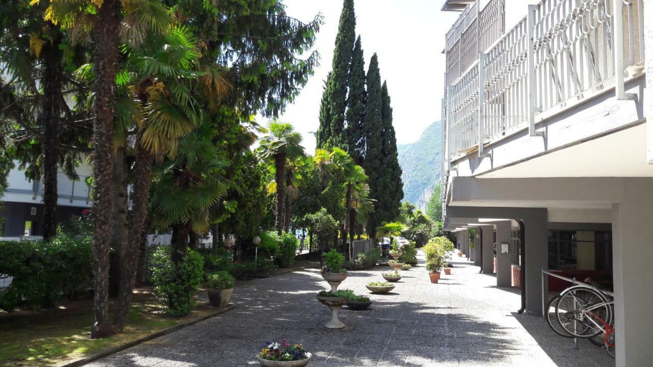 Garda Blu Apartment Riva del Garda Exterior photo