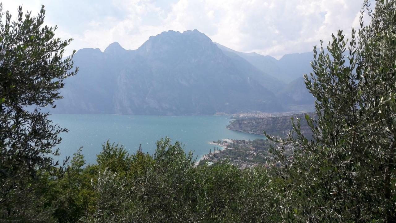 Garda Blu Apartment Riva del Garda Exterior photo